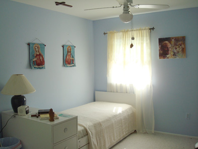 Lisa Myers - Images from Set Design for "Potluck"